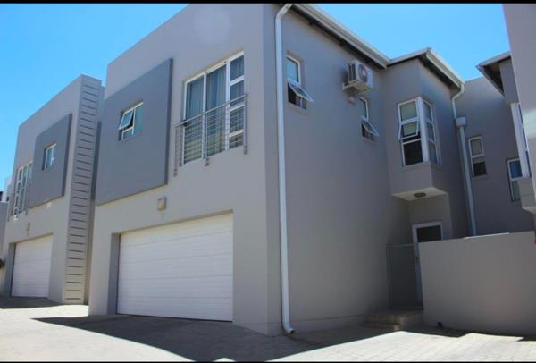 3 Bedroom Townhouse