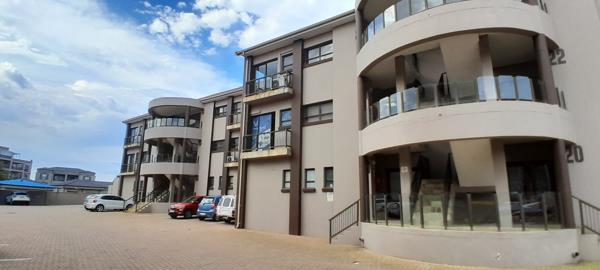 137  m² Commercial space