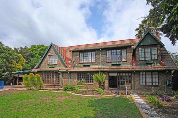 5 Bedroom House