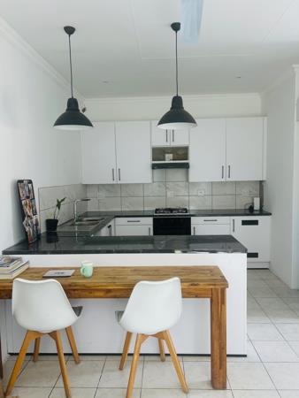 1 Bedroom Garden Cottage