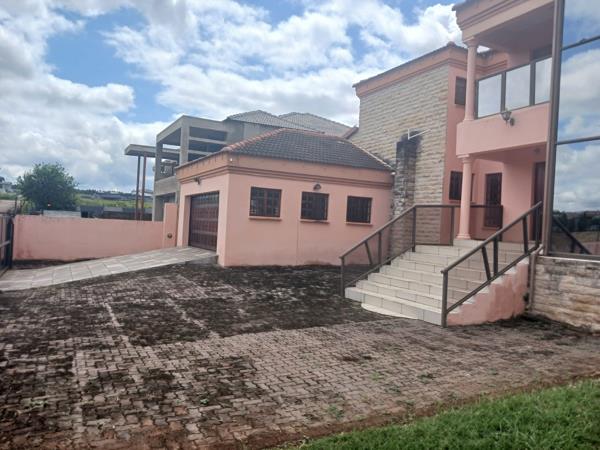 5 Bedroom House