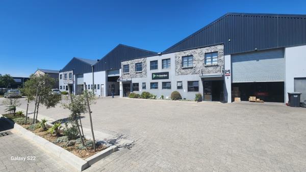 619 m² Industrial space