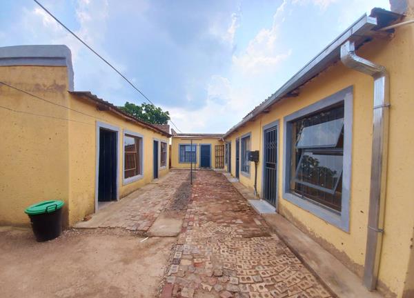11 Bedroom House