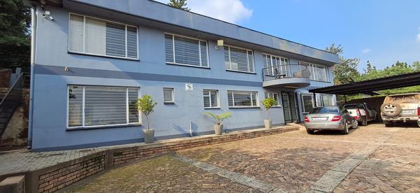 11 Bedroom House