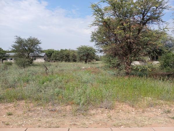 1 000 m² Land