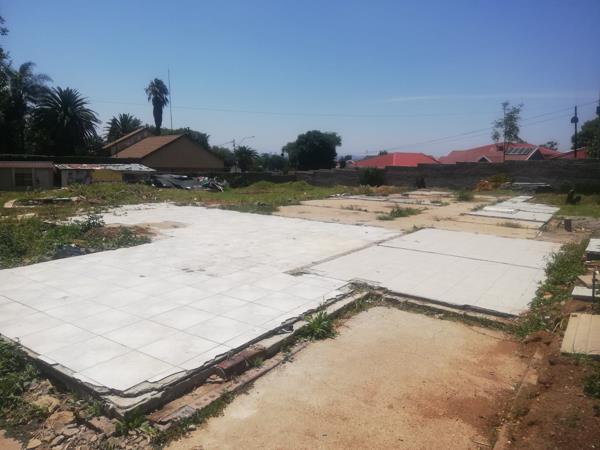 1 723 m² Land