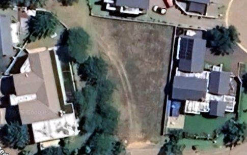 724 m² Land