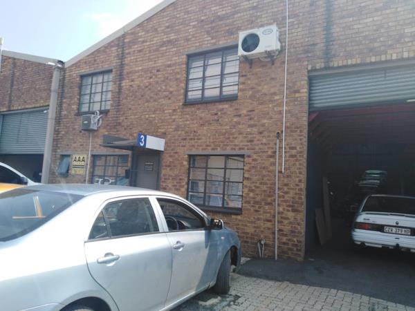 280  m² Industrial space