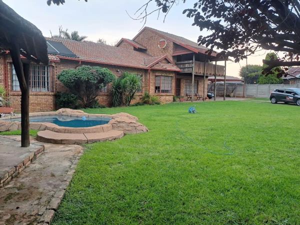 5 Bedroom House