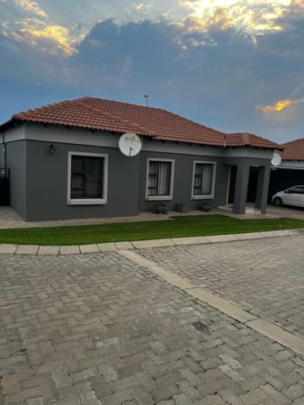 3 Bedroom Townhouse