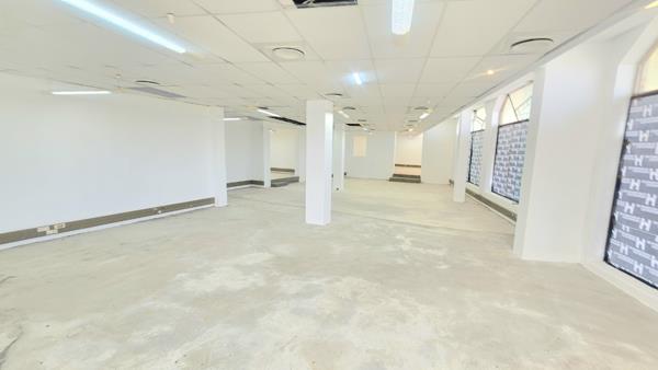 289  m² Retail Space