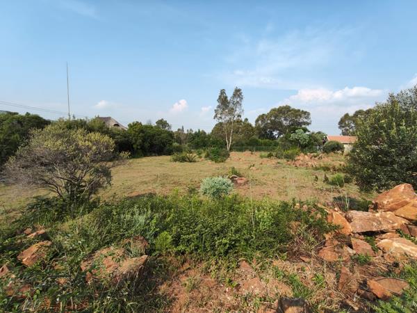 2 403 m² Land
