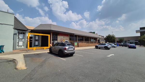 1 244  m² Commercial space