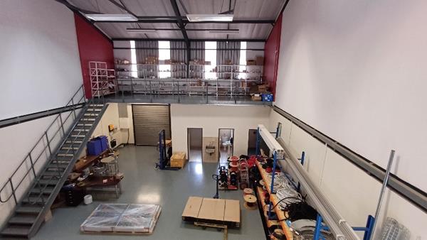 252  m² Industrial space