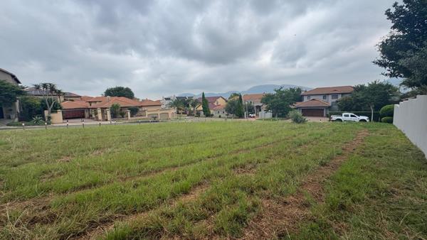 824 m² Land