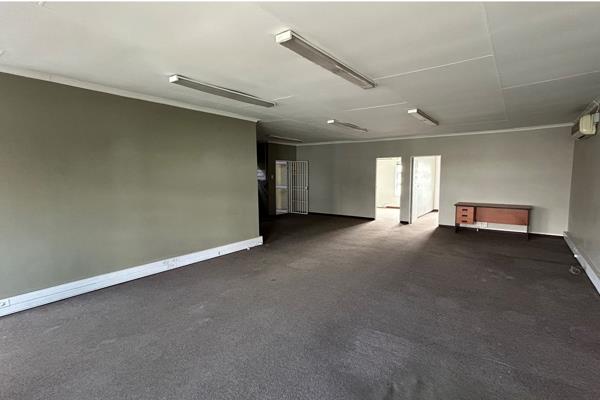 136  m² Office Space