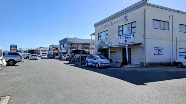 250  m² Commercial space