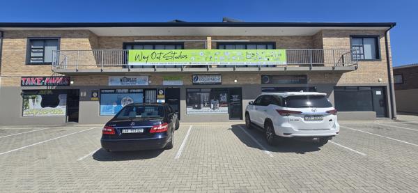 3 694  m² Commercial space