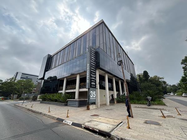 127 m² Commercial space