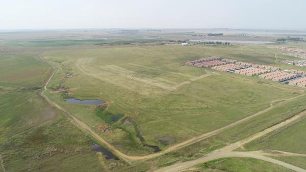 1 500 m² Land