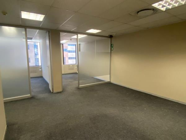 238  m² Office Space