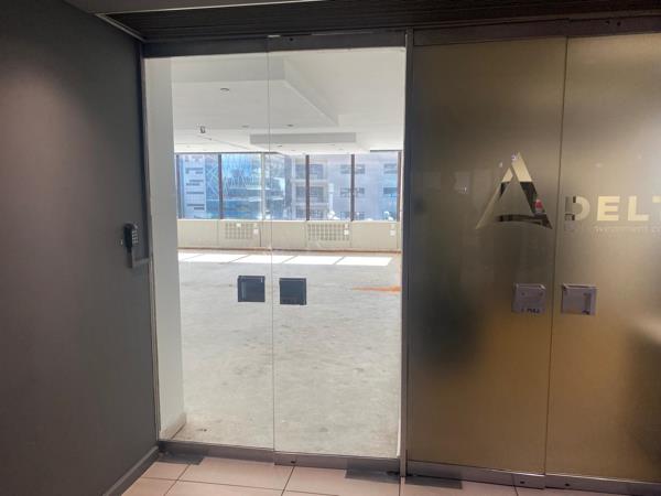 243  m² Office Space