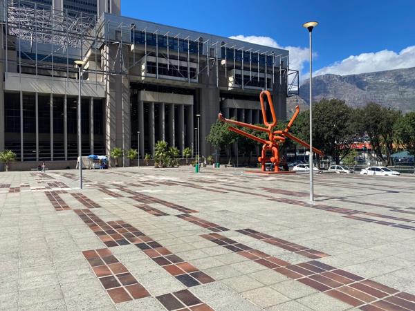 451  m² Office Space