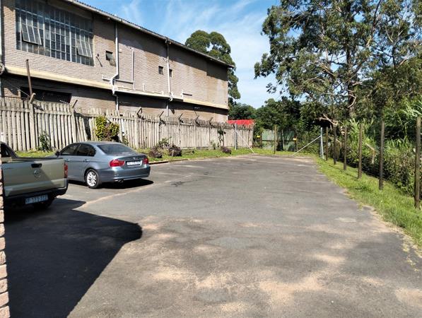 313  m² Industrial space