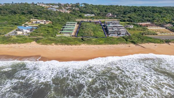 3 711 m² Land