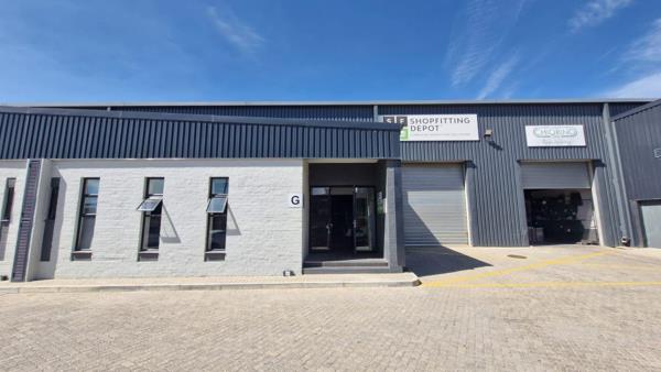 770  m² Industrial space