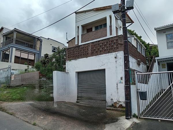 2.5 Bedroom House