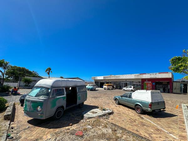 315  m² Commercial space