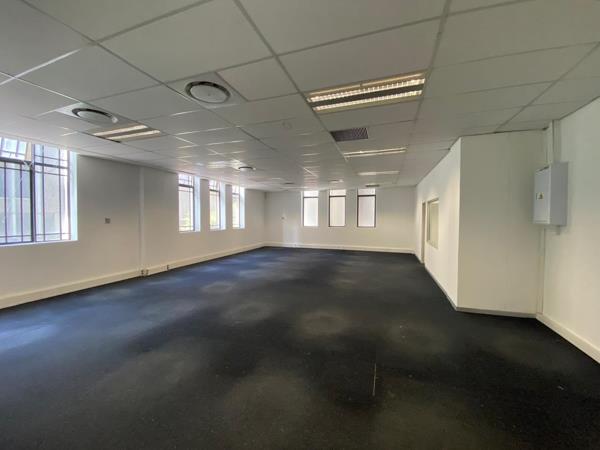 343 m² Commercial space