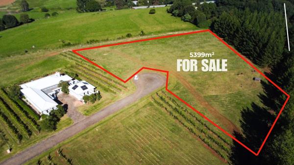 5 399 m² Land
