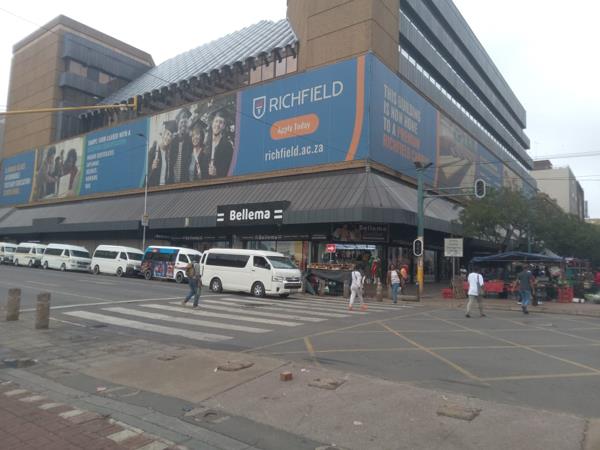 4 653  m² Commercial space