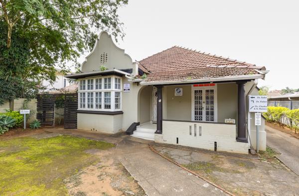 9 Bedroom House