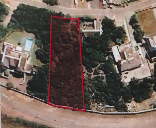1 569 m² Land