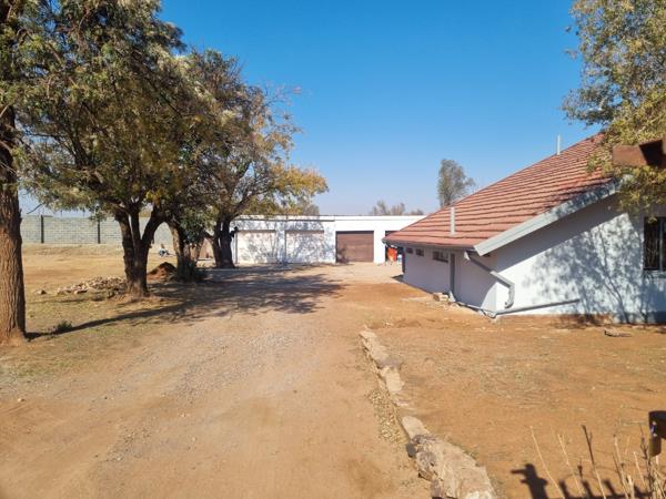5 Bedroom House