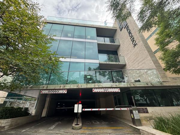 626 m² Commercial space