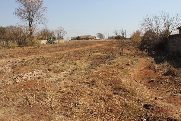 2 032 m² Land
