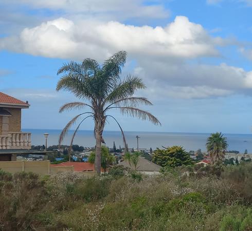 732 m² Land