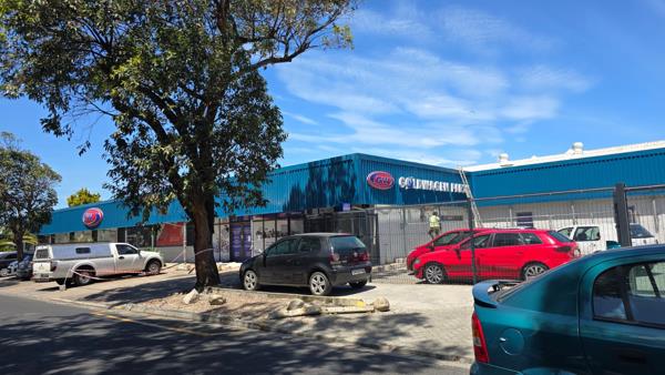 600  m² Industrial space