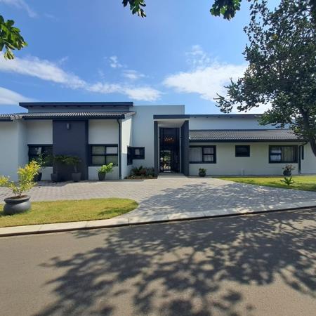 5 Bedroom House