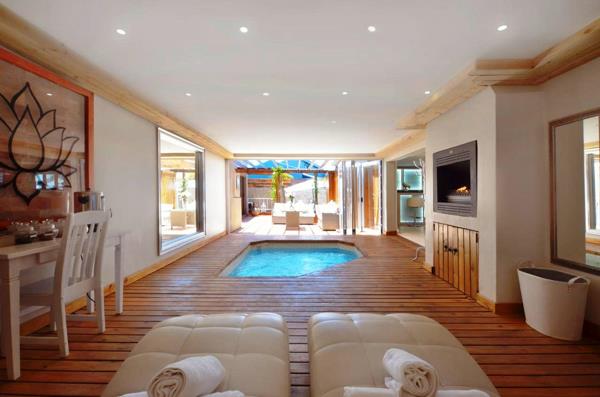 7 Bedroom House