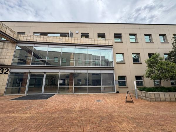 723 m² Commercial space