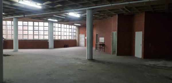 300 m² Commercial space
