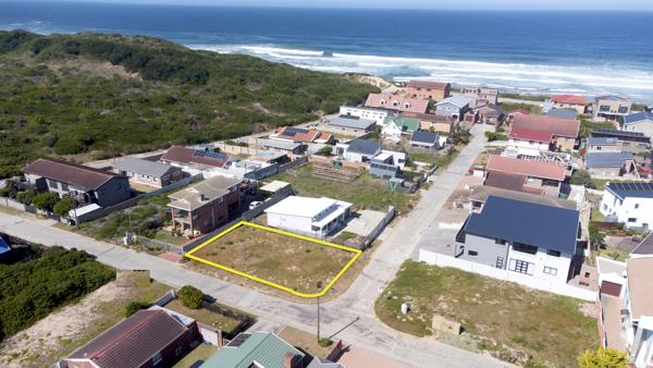 386 m² Land