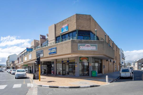 1 710  m² Commercial space