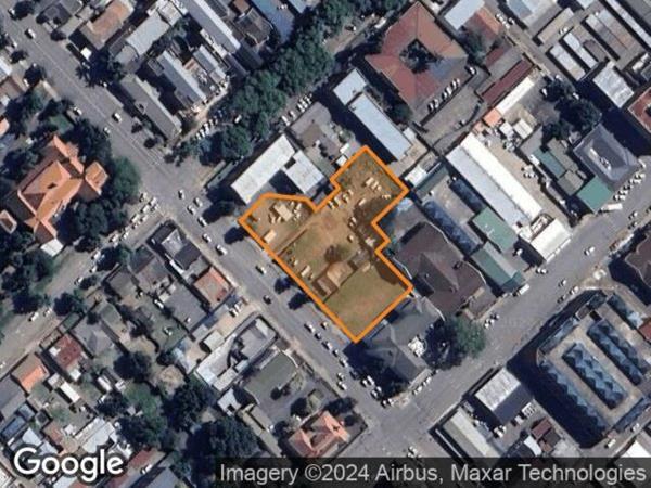 553  m² Commercial space