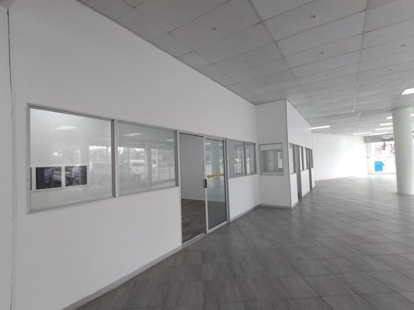 550  m² Commercial space